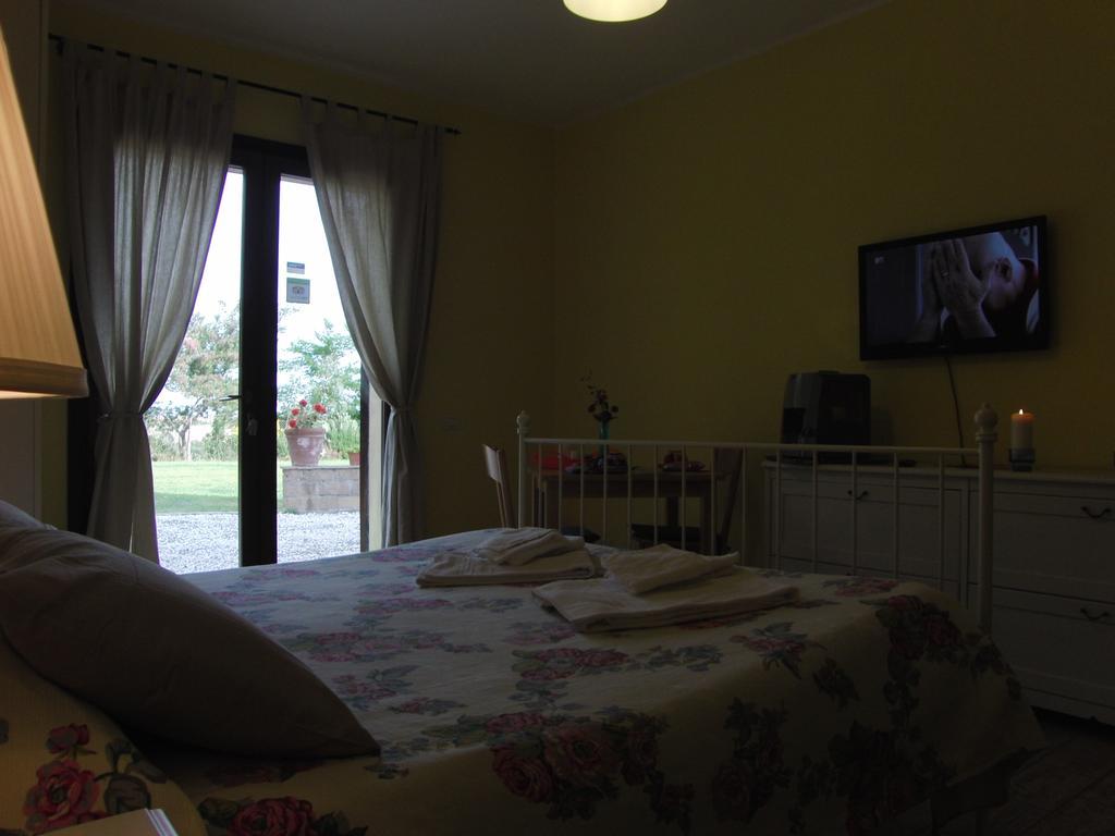 Locanda Degli Etruschi Montalto di Castro Habitación foto