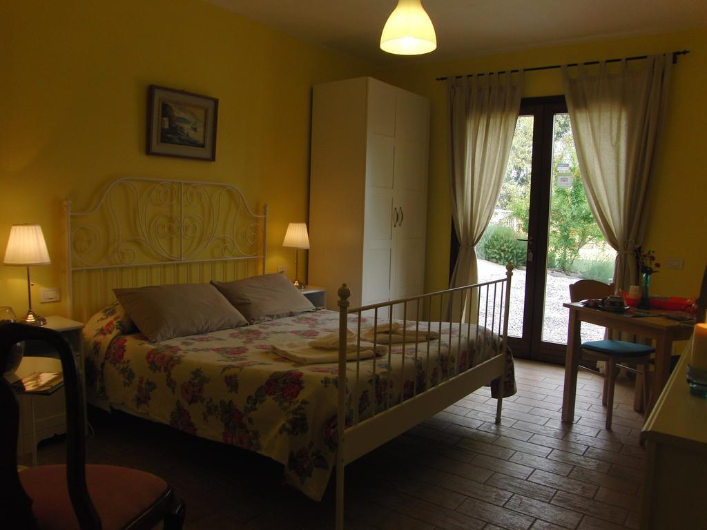 Locanda Degli Etruschi Montalto di Castro Habitación foto